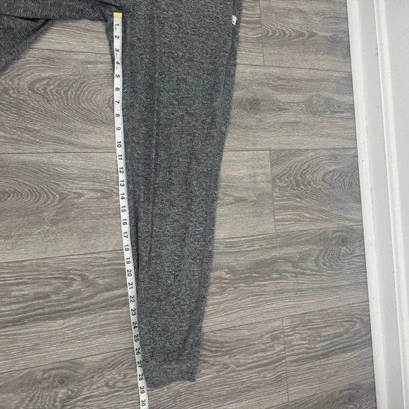 Vuori Performance Jogger Heather Gray Large Tall Soft Lounge Athletic Dreamknit - Picture 7 of 7